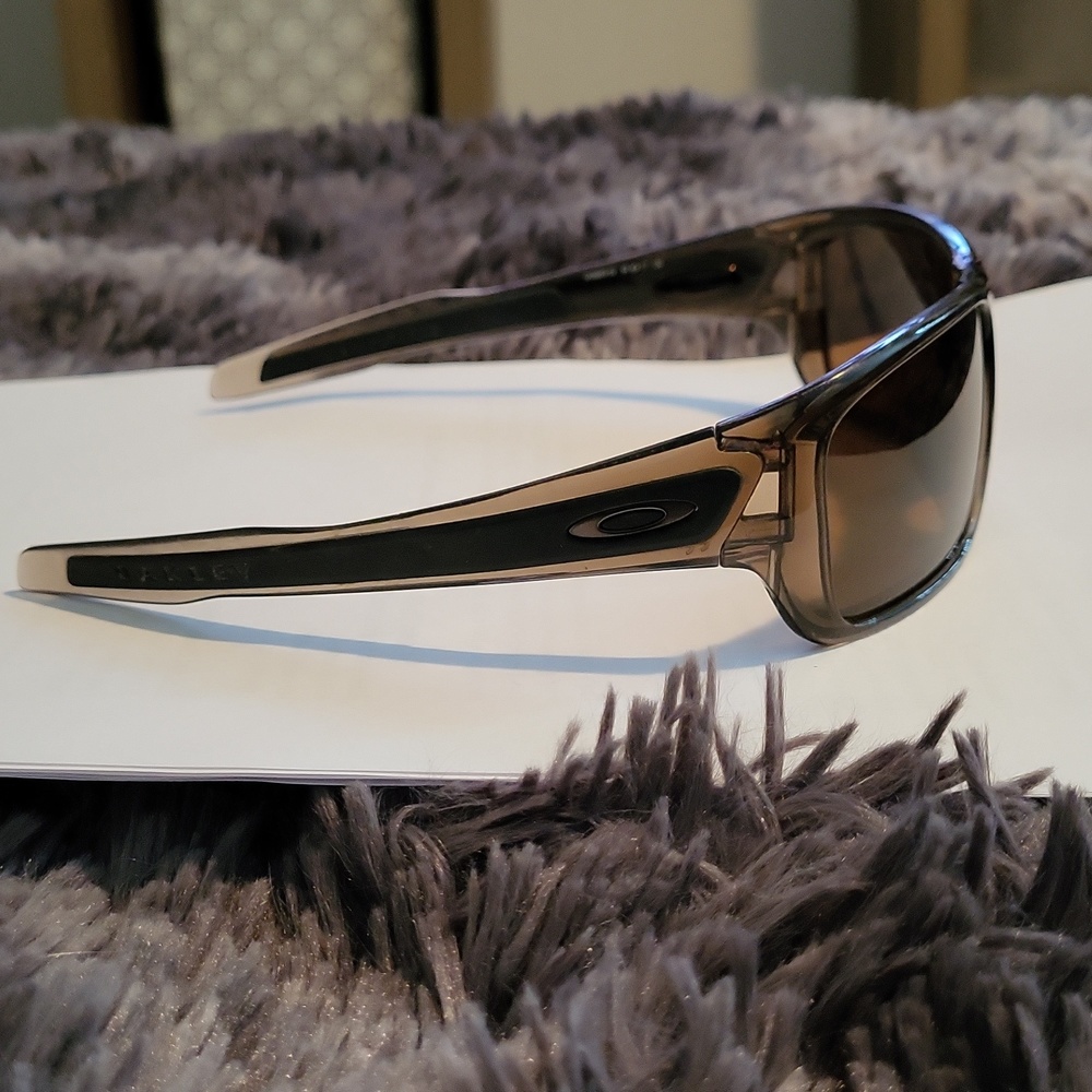 Oakley sunglasses